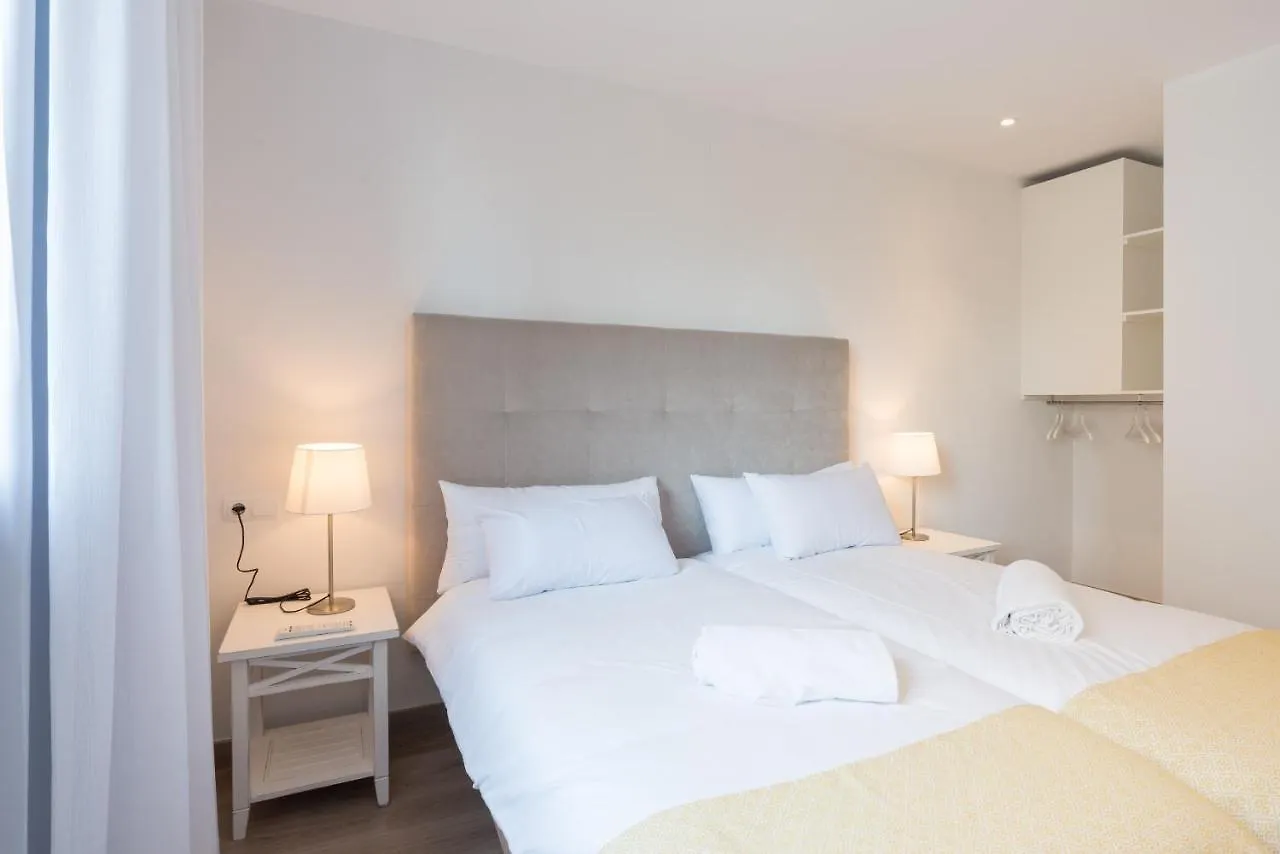 Urbe10 Premium Atarazanas 4 Bedrooms Apartment Malaga 0*,